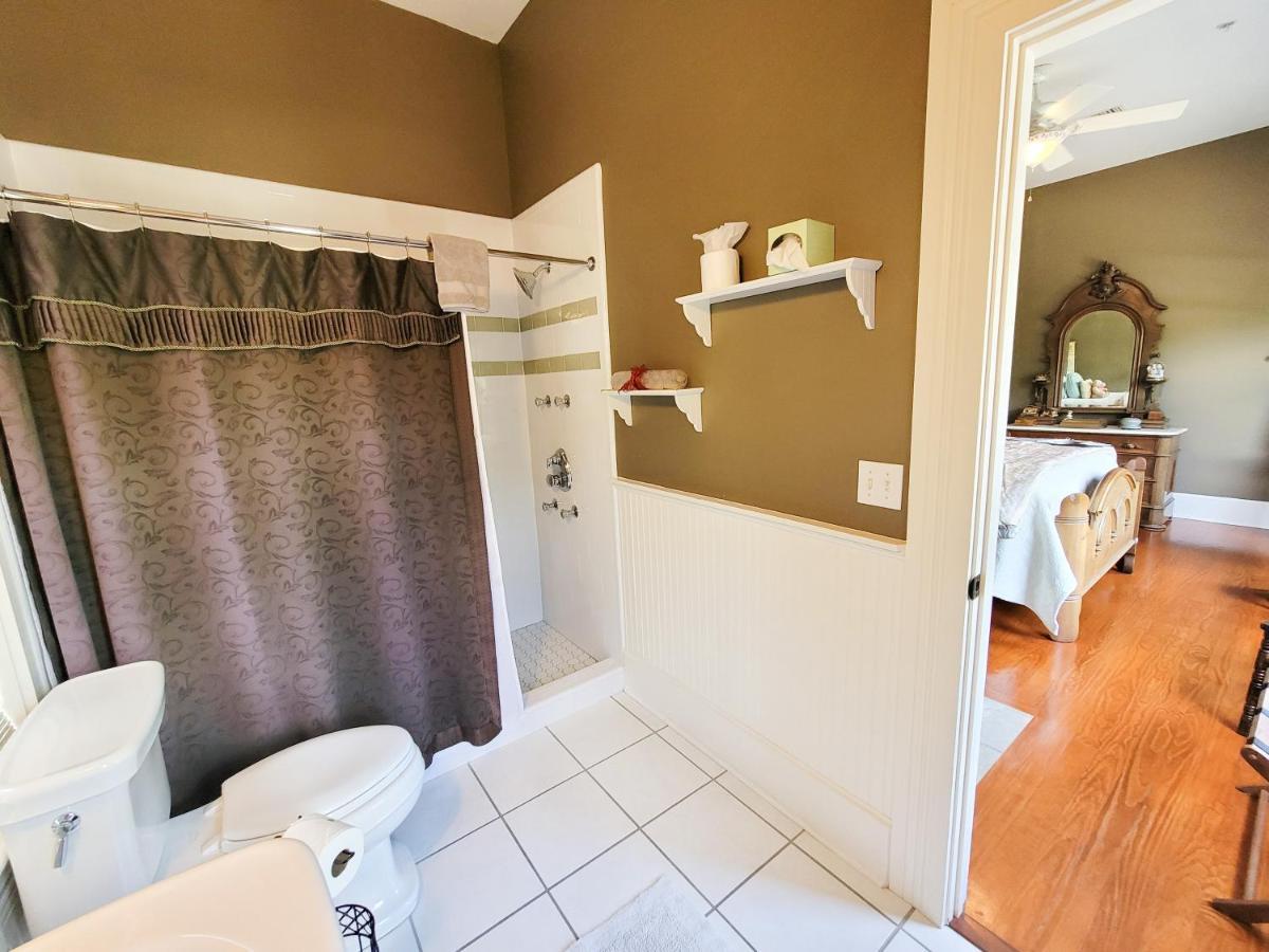 Camellia Rose Inn Gainesville Eksteriør billede